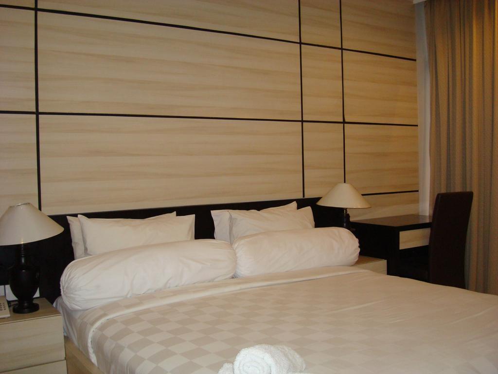 Ap Suite Apartment Kuta Lombok Buitenkant foto
