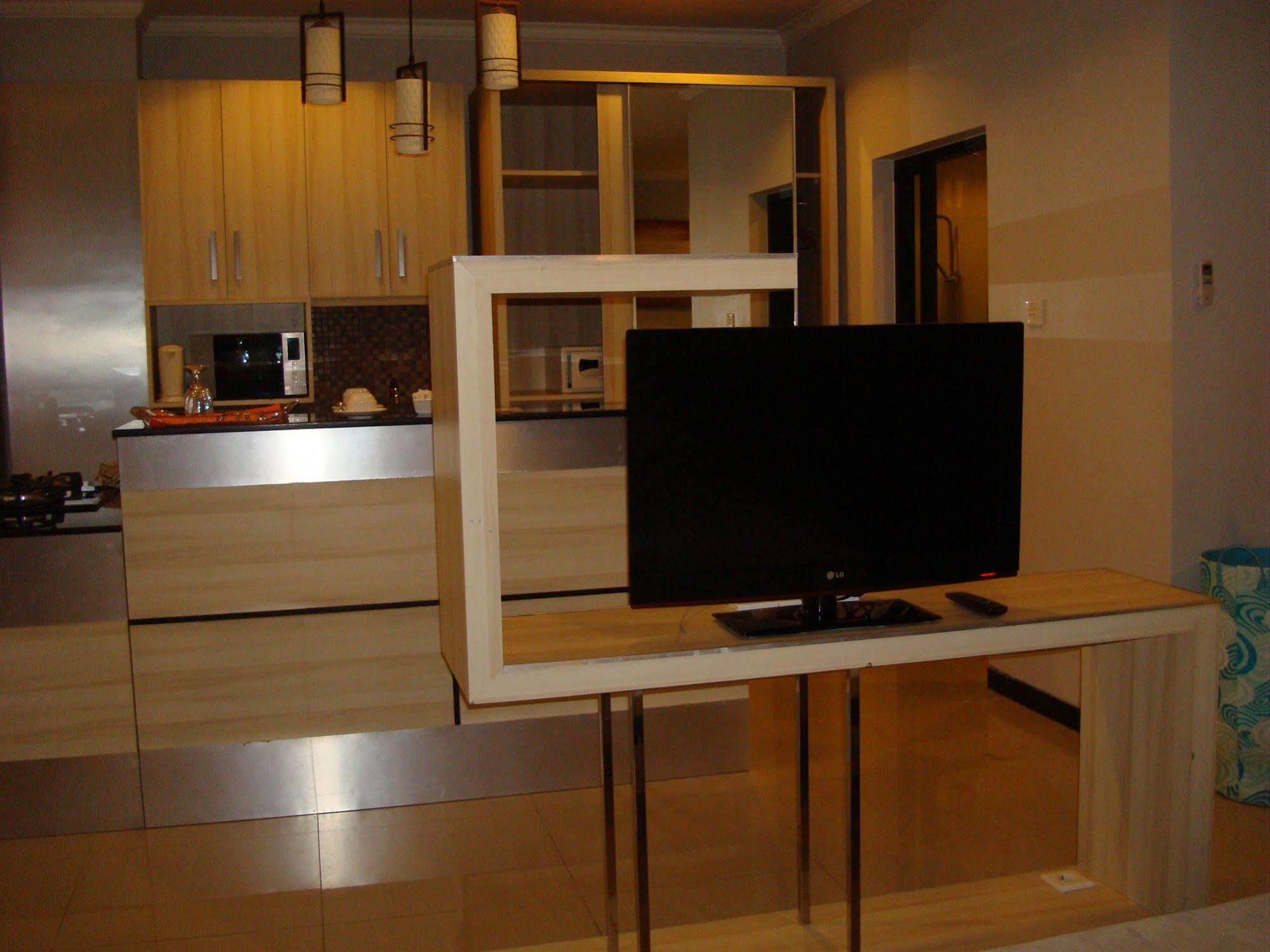 Ap Suite Apartment Kuta Lombok Buitenkant foto